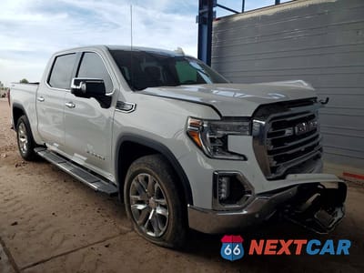 Czwarte zdjęcie samochodu z boku: 2020 GMC SIERRA K1500 SLT VIN:1GTU9DEDXLZ245463 - miniatura