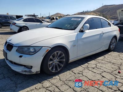 2013 BMW 328 I SULEV WBAKE5C51DJ107537 - główne zdjęcie licytacji z USA - miniatura