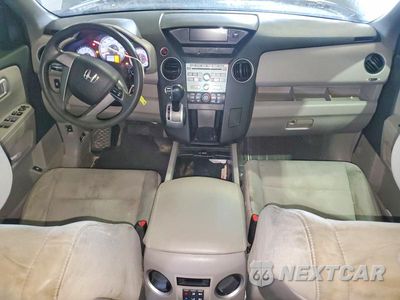 Zdjęcie 8 z 13 samochodu: 2011 HONDA PILOT VIN:5FNYF4H2XBB014071 - miniatura