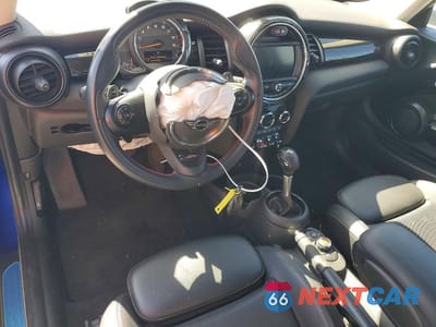 Zdjęcie 8 z 12 samochodu: 2019 MINI COOPER S VIN:WMWXP7C56K2A53819 - miniatura