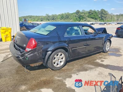 Trzecie zdjęcie samochodu z tyłu: 2006 CHRYSLER 300 TOURING VIN:2C3KA53G36H480913 - miniatura