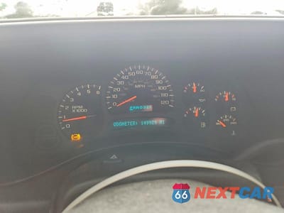 Zdjęcie 9 z 12 samochodu: 2003 CHEVROLET SILVERADO K1500 VIN:2GCEK19T131320469 - miniatura