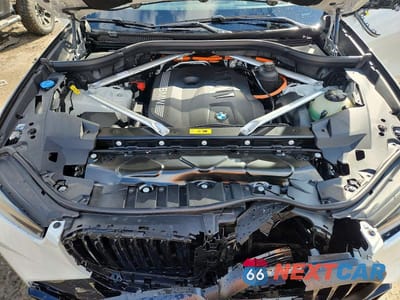 Zdjęcie 11 z 12 samochodu: 2026 BMW X5 XDRIVE50E VIN:5UX43EU08T9208142 - miniatura