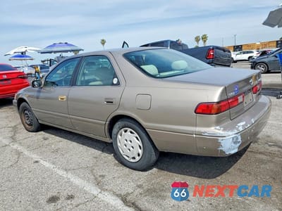 Drugie zdjęcie samochodu z przodu: 1999 TOYOTA CAMRY LE VIN:4T1BG22K9XU864364 - miniatura