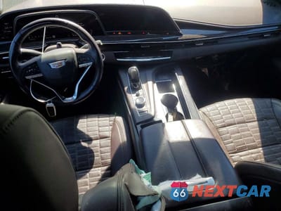 Zdjęcie 8 z 12 samochodu: 2021 CADILLAC ESCALADE PREMIUM LUXURY PLATINUM VIN:1GYS4DKL4MR398434 - miniatura