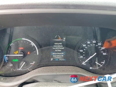 Zdjęcie 9 z 12 samochodu: 2022 TOYOTA SIENNA WOODLAND EDITION VIN:5TDASKFC4NS054319 - miniatura