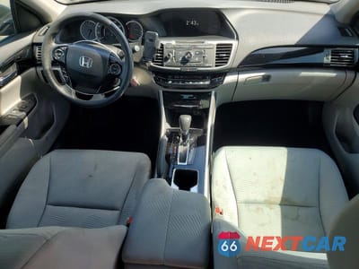 Zdjęcie 8 z 12 samochodu: 2016 HONDA ACCORD LX VIN:1HGCR2F39GA179435 - miniatura