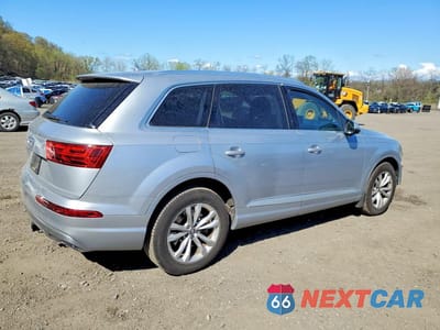 Trzecie zdjęcie samochodu z tyłu: 2019 AUDI Q7 PREMIUM PLUS VIN:WA1LAAF75KD002112 - miniatura