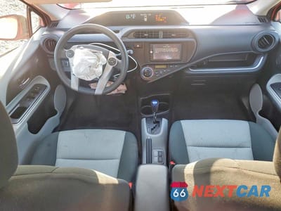 Zdjęcie 8 z 12 samochodu: 2014 TOYOTA PRIUS C TWO VIN:JTDKDTB3XE1082312 - miniatura