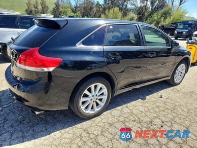 Trzecie zdjęcie samochodu z tyłu: 2011 TOYOTA VENZA FWD 4CYL VIN:4T3ZA3BB1BU048447 - miniatura