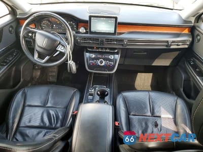 Zdjęcie 8 z 13 samochodu: 2020 LINCOLN CORSAIR RESERVE VIN:5LMCJ2D91LUL22778 - miniatura