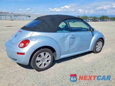 Trzecie zdjęcie samochodu z tyłu: 2010 VOLKSWAGEN NEW BEETLE VIN:3VWRG3AL4AM004853 - miniatura