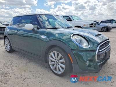 Czwarte zdjęcie samochodu z boku: 2017 MINI COOPER S VIN:WMWXP7C5XH3B93388 - miniatura