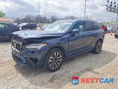2021 VOLVO XC90 T5 MOMENTUM YV4102PK0M1731225 - główne zdjęcie licytacji z USA - miniatura