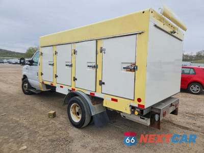 Drugie zdjęcie samochodu z przodu: 2018 FORD ECONOLINE E450 SUPER DUTY CUTAWAY VAN VIN:1FDXE4FS7JDC18930 - miniatura