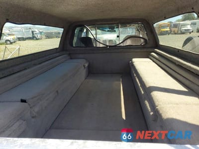 Zdjęcie 10 z 13 samochodu: 1996 CHEVROLET GMT-400 C3500 VIN:1GCHC33J1TF014362 - miniatura