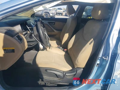 Zdjęcie 7 z 12 samochodu: 2013 HYUNDAI ELANTRA GLS VIN:KMHDH4AE8DU543604 - miniatura