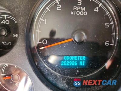 Zdjęcie 9 z 13 samochodu: 2011 CHEVROLET SILVERADO K1500 LTZ VIN:1GCRKTE37BZ206128 - miniatura