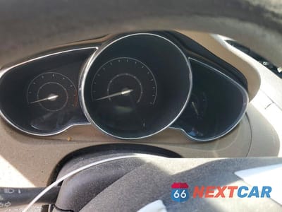 Zdjęcie 9 z 12 samochodu: 2012 CHEVROLET MALIBU LS VIN:1G1ZB5E07CF250109 - miniatura