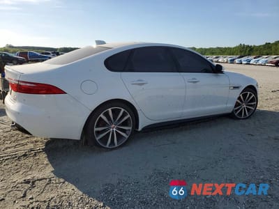 Trzecie zdjęcie samochodu z tyłu: 2018 JAGUAR XF S AWD V6 4D SEDAN VIN:SAJBM4FV8JCY66540 - miniatura