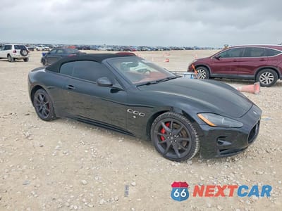 Czwarte zdjęcie samochodu z boku: 2012 MASERATI GRANTURISMO S VIN:ZAM45MMAXC0060882 - miniatura