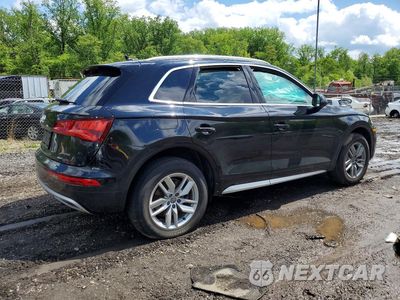 Trzecie zdjęcie samochodu z tyłu: 2020 AUDI Q5 PREMIUM VIN:WA1ANAFY0L2054376 - miniatura