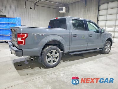 Trzecie zdjęcie samochodu z tyłu: 2018 FORD F150 SUPERCREW VIN:1FTEW1EPXJFE33033 - miniatura