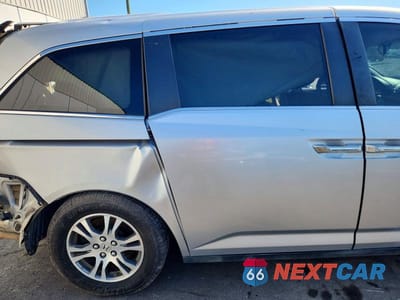 Zdjęcie 11 z 14 samochodu: 2012 HONDA ODYSSEY EXL VIN:5FNRL5H66CB028699 - miniatura