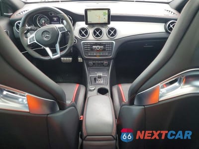 Zdjęcie 8 z 12 samochodu: 2015 MERCEDES-BENZ GLA 45 AMG VIN:WDDTG5CB1FJ062549 - miniatura