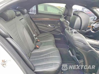 Zdjęcie 10 z 13 samochodu: 2015 MERCEDES-BENZ S 550 4MATIC VIN:WDDUG8FB2FA105118 - miniatura