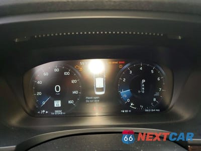 Zdjęcie 9 z 12 samochodu: 2018 VOLVO S90 T6 MOMENTUM VIN:LVY992MK7JP019280 - miniatura