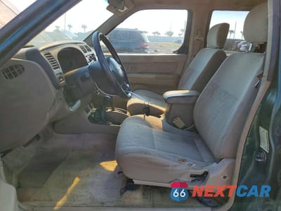 Zdjęcie 7 z 12 samochodu: 2000 NISSAN FRONTIER XE VIN:1N6ED27Y4YC369601 - miniatura