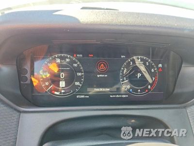 Zdjęcie 9 z 13 samochodu: 2018 LAND ROVER RANGE ROVER VELAR R-DYNAMIC SE VIN:SALYL2RX7JA775129 - miniatura