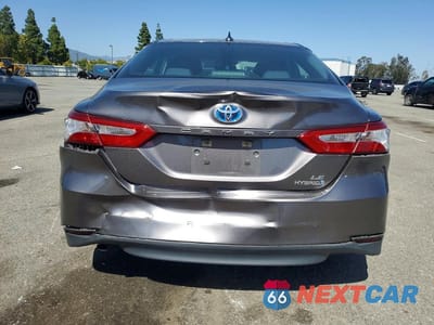 Zdjęcie 6 z 12 samochodu: 2020 TOYOTA CAMRY LE VIN:4T1C31AK5LU525171 - miniatura