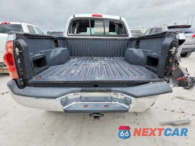 Zdjęcie 6 z 13 samochodu: 2006 TOYOTA TACOMA PRERUNNER ACCESS CAB VIN:5TETU62N36Z197090 - miniatura