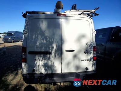Zdjęcie 6 z 13 samochodu: 2019 NISSAN NV 2500 UTILITY / SERVICE VAN VIN:1N6BF0KY9KN806576 - miniatura