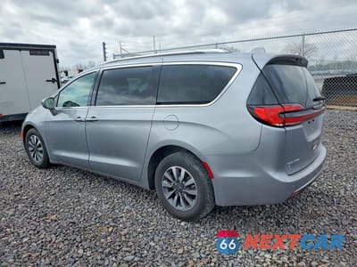 Drugie zdjęcie samochodu z przodu: 2021 CHRYSLER PACIFICA TOURING L VIN:2C4RC1BG4MR527565 - miniatura