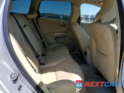 Zdjęcie 11 z 13 samochodu: 2015 VOLVO XC60 T5 PLATINUM VIN:YV440MDM7F2680799 - miniatura