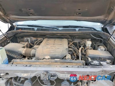 Zdjęcie 11 z 12 samochodu: 2018 TOYOTA TUNDRA SR5 VIN:5TFDW5F11JX775977 - miniatura