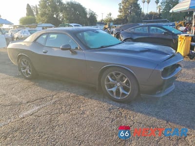 Czwarte zdjęcie samochodu z boku: 2016 DODGE CHALLENGER R VIN:2C3CDZBT5GH256304 - miniatura