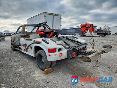 Drugie zdjęcie samochodu z przodu: 2020 RAM 5500 VIN:3C7WRMBL8LG189675 - miniatura