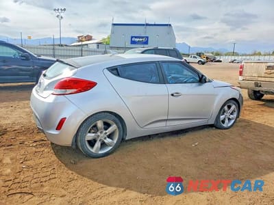 Trzecie zdjęcie samochodu z tyłu: 2012 HYUNDAI VELOSTER BASE VIN:KMHTC6AD2CU064283 - miniatura