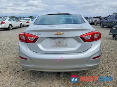 Zdjęcie 6 z 13 samochodu: 2019 CHEVROLET CRUZE LT VIN:1G1BE5SM1K7114406 - miniatura