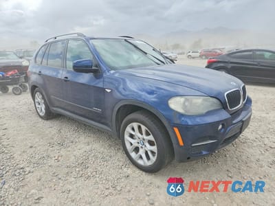 Czwarte zdjęcie samochodu z boku: 2011 BMW X5 XDRIVE35I VIN:5UXZV4C59BL405748 - miniatura