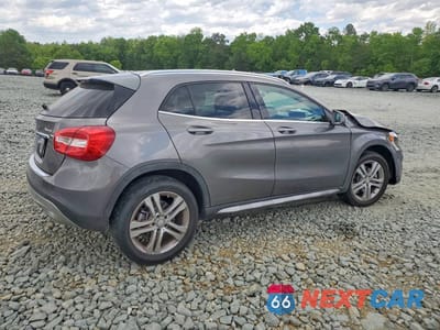 Trzecie zdjęcie samochodu z tyłu: 2015 MERCEDES-BENZ GLA 250 4MATIC VIN:WDCTG4GB9FJ125390 - miniatura