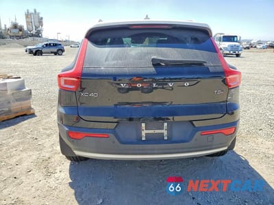 Zdjęcie 6 z 12 samochodu: 2019 VOLVO XC40 T5 MOMENTUM VIN:YV4162UK3K2116209 - miniatura