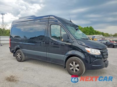Czwarte zdjęcie samochodu z boku: 2024 MERCEDES BENZ SPRINTER 2500 VIN:W1Z4NFHY6RP735142 - miniatura