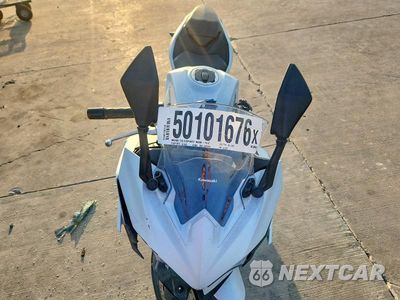 Piąte zdjęcie samochodu w środku: 2024 KAWASAKI EX500 VIN:ML5EXGG13RDA25230 - miniatura
