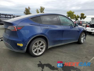 Trzecie zdjęcie samochodu z tyłu: 2022 TESLA MODEL Y VIN:7SAYGDEE1NF550734 - miniatura
