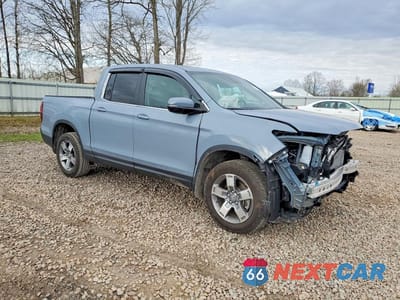 Czwarte zdjęcie samochodu z boku: 2025 HONDA RIDGELINE RTL VIN:5FPYK3F58SB050657 - miniatura